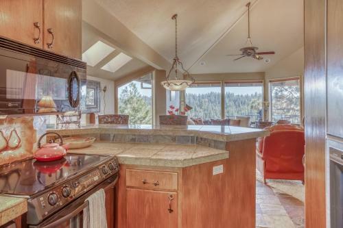River Ridge 617a