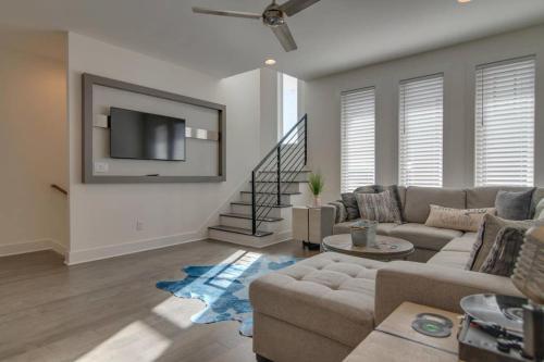 Gathering Place 536
