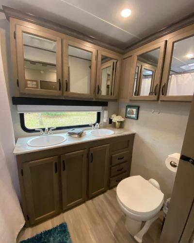 Apartamento Cozy Rv Experience W/pool+spa Near Lake Conroe