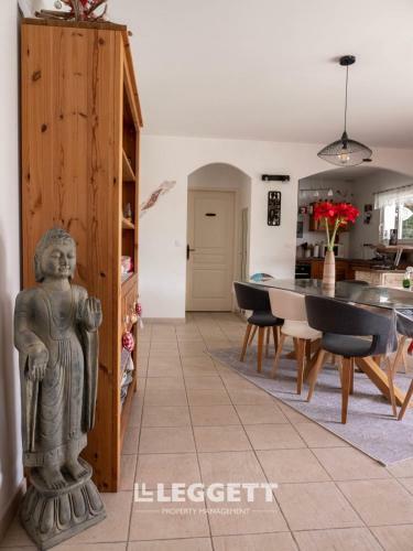 Beautiful Louisiana Villa Sleeps 6 With Pool Without Screws