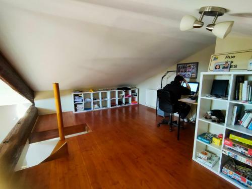 Apartamento T3 Des All�es+face Gare Et Parking