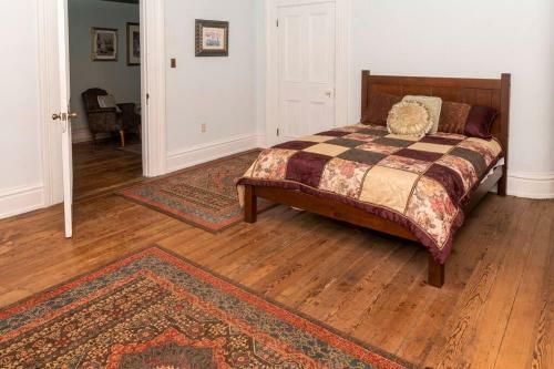 Experience The Lincoln Home