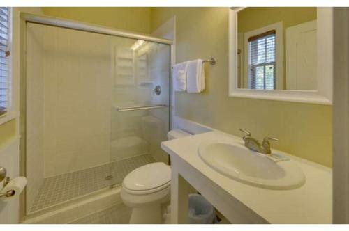 113pb Magnolia Cottages By The Sea