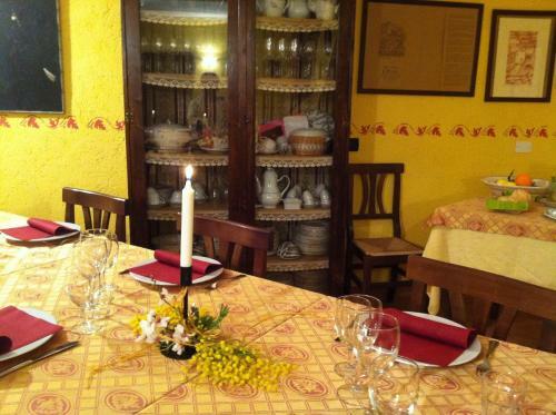 Agroturismo Agriturismo La Rocca Di Perti