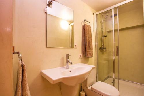 Garmen Hills Complex