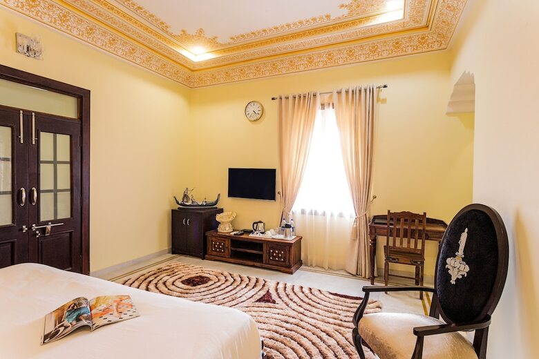 Syna Heritage Hotel