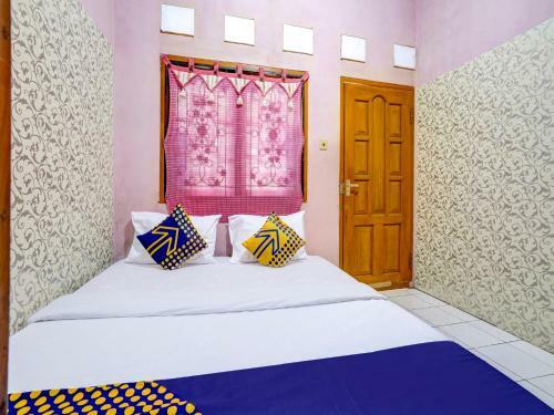 Hotel Vaccinated Staff - Spot On 90171 Pondok Kuning