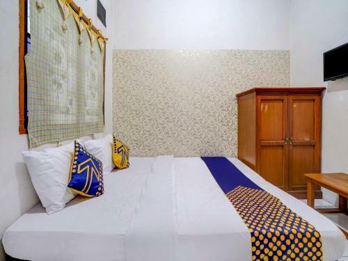 Hotel Vaccinated Staff - Spot On 90171 Pondok Kuning