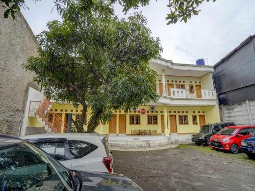 Hotel Vaccinated Staff - Spot On 90171 Pondok Kuning