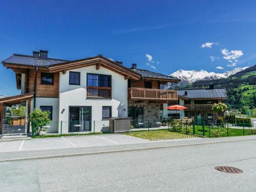 Tauern Lodge L