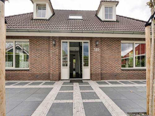 Rural Holiday Home In Zeewolde With Spacious Garden