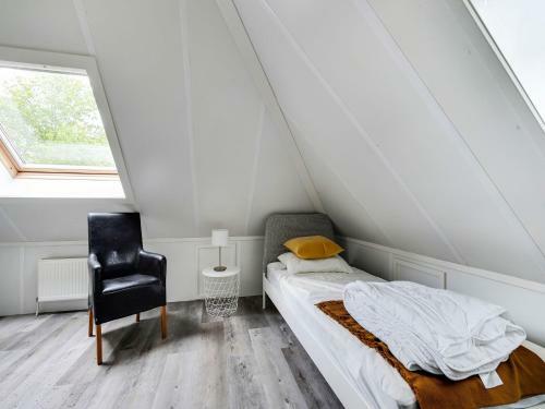 Rural Holiday Home In Zeewolde With Spacious Garden