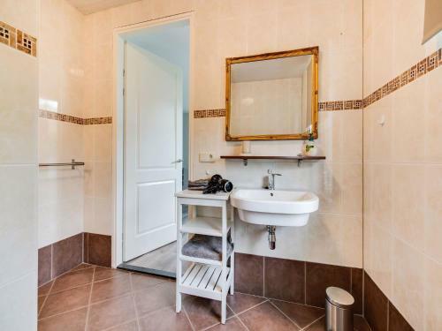 Rural Holiday Home In Zeewolde With Spacious Garden
