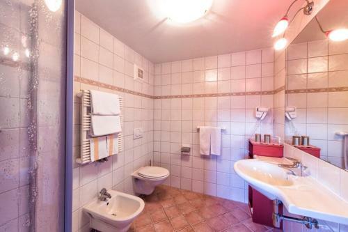 Solaia Hotel & Guesthouse
