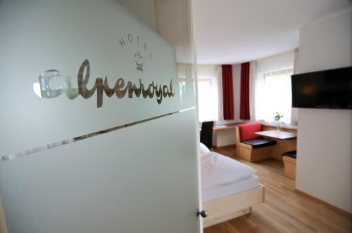 Hotel Alpenroyal