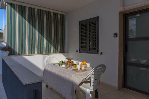 Apartamento Mareinsicilia: Appartamenti Larica