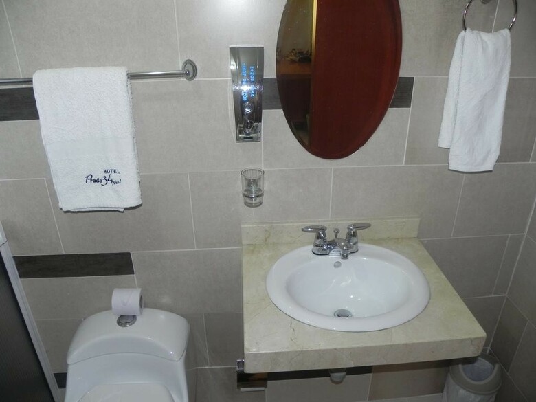 Hotel Prado 34 West