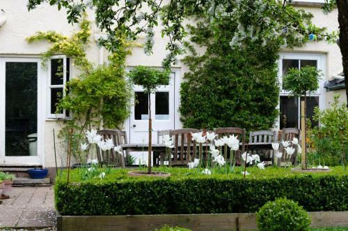 Bed & Breakfast Heron House