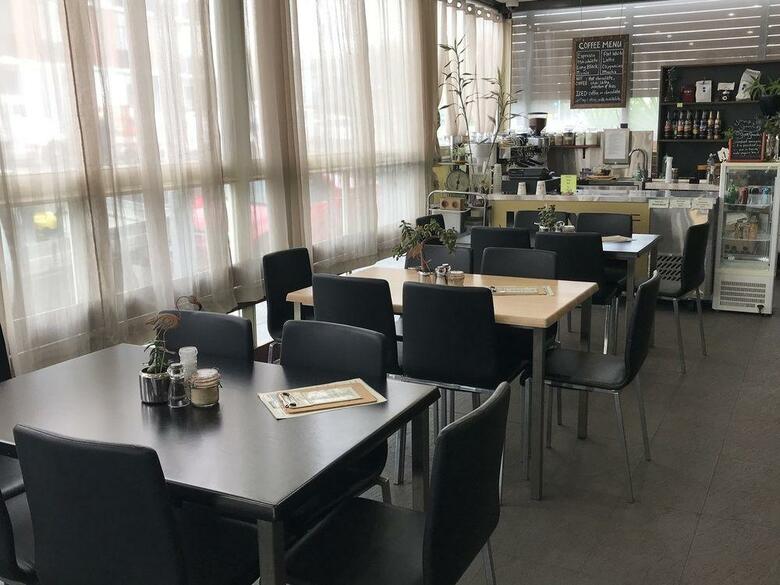 Miami Hotel Melbourne
