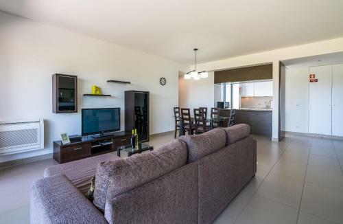 Bmyguest - Cavalo Preto Beach Apartment