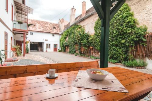 Hostal Guesthouse Casa Baciu
