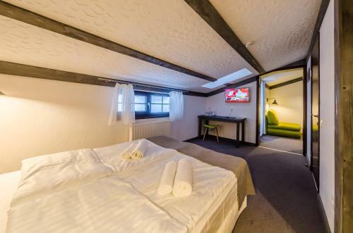 Chalet Crepdechine Hotel