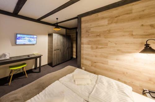 Chalet Crepdechine Hotel