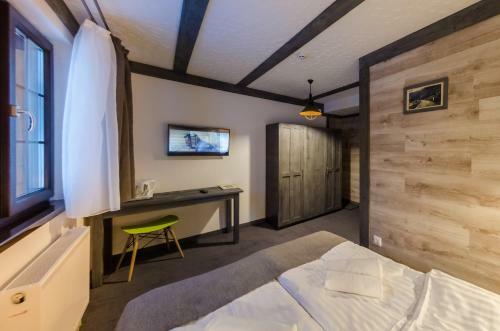 Chalet Crepdechine Hotel