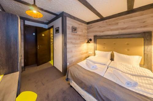 Chalet Crepdechine Hotel