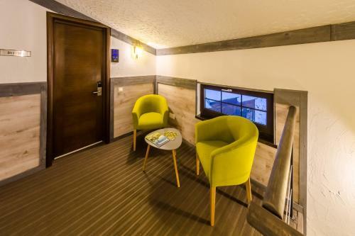 Chalet Crepdechine Hotel