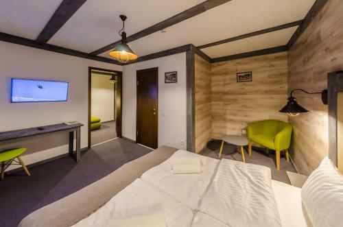 Chalet Crepdechine Hotel
