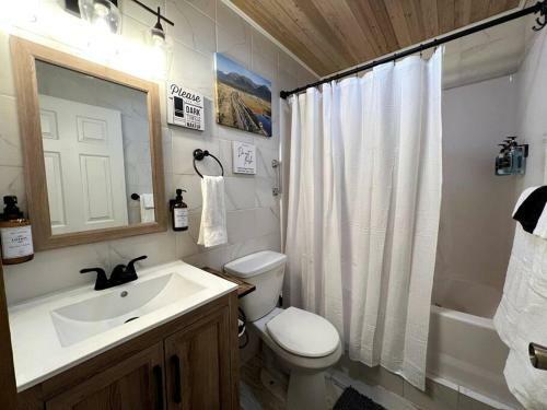 Aurora Ridge Cabin