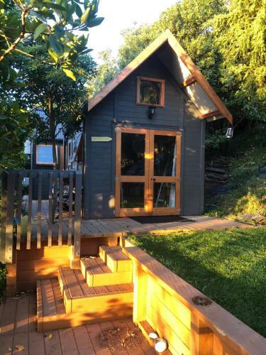 Bed & Breakfast Studio & Cabin On Whitby