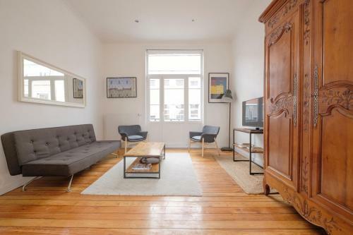 Apartamento Spacious 2 Bedrooms Flat Between Les �tangs D'ixelles And The University