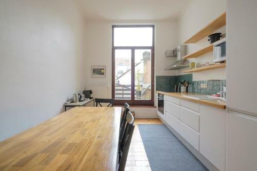 Apartamento Spacious 2 Bedrooms Flat Between Les �tangs D'ixelles And The University