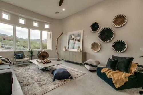 Luxurious Fountain Hills Designer Home Wviews