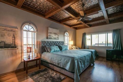Spectacular Fountain Hills 5 Bdrm Wpool And Views
