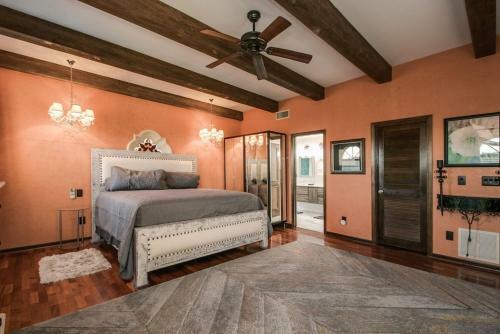 Spectacular Fountain Hills 5 Bdrm Wpool And Views