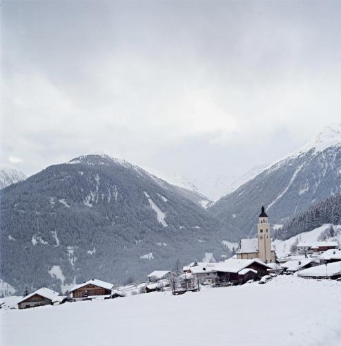 Bed & Breakfast Pension Alpenhof