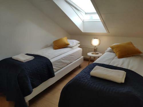 G10 Apartments