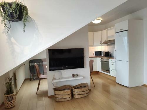 G10 Apartments