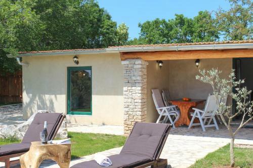 Villa Lorela Mit Privatem Pool
