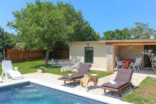 Villa Lorela Mit Privatem Pool