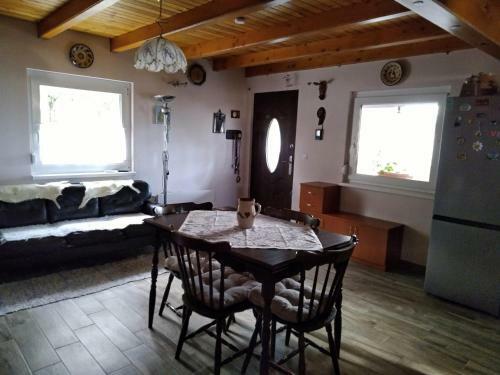 Hostal B�kki Vend�gh�z 1