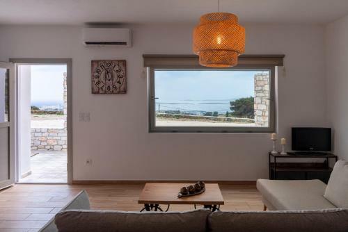 Panteronisia View Villa