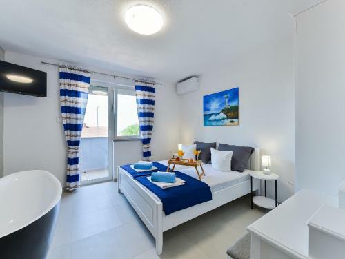 Villa Sara 4*
