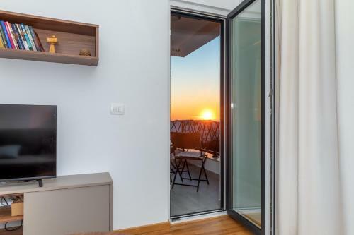 Petra Apartman With Sunset View And Free Parking