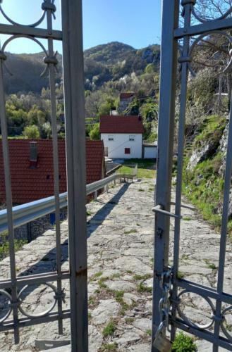 Konak Ugnji