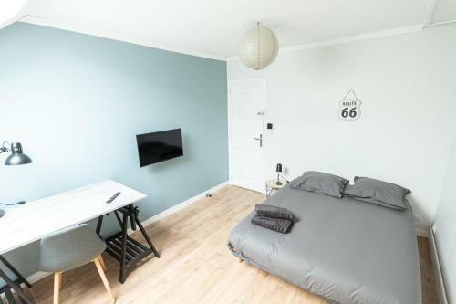 La Bigote-ideal Groupe-6 Chambres-billard-terrasse