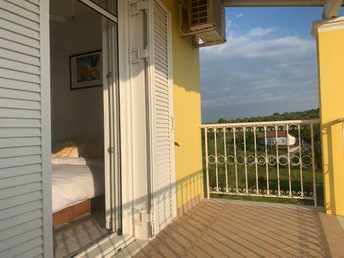 Three Bay Villa Kavvadades